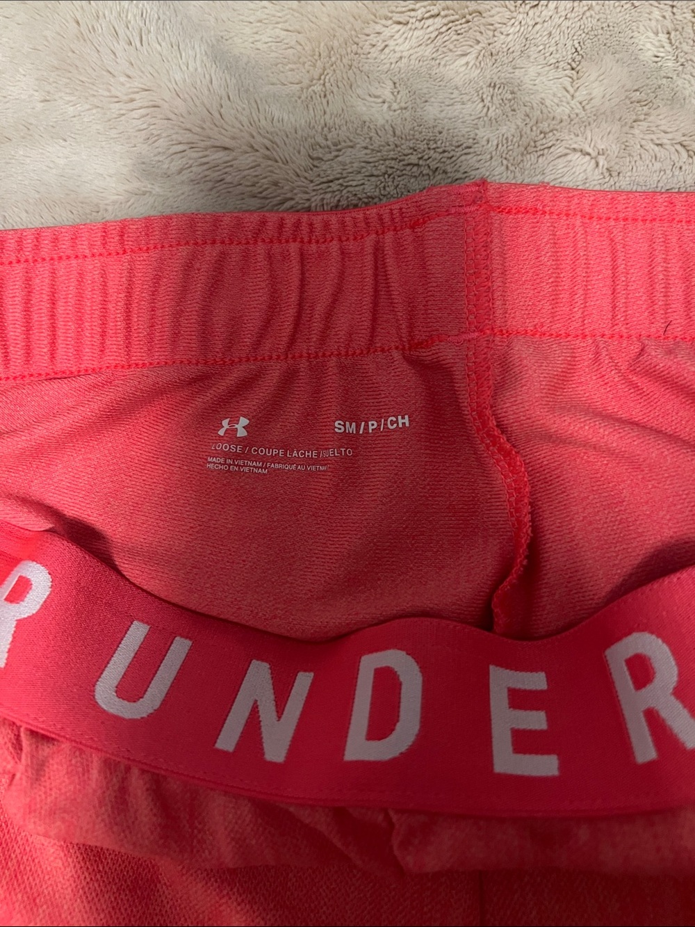 Under Armour Women’s Pink Shorts - Picture 2 of 3